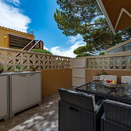 Les Cabestans 1-2-3-5 By Interhome شقة *